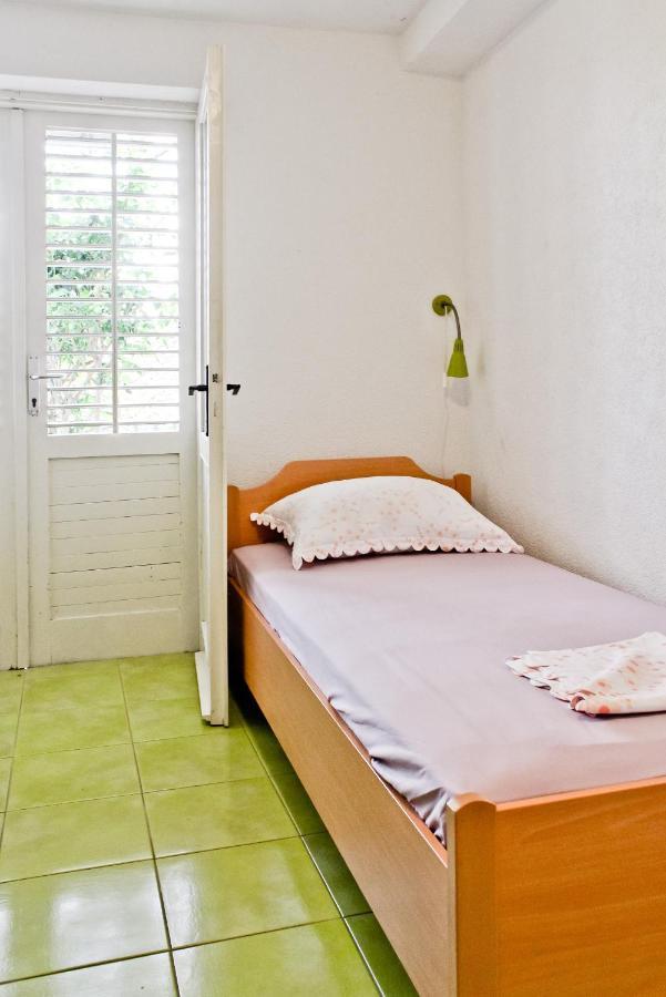 Apartments By The Sea Podgora, Makarska - 6788 エクステリア 写真